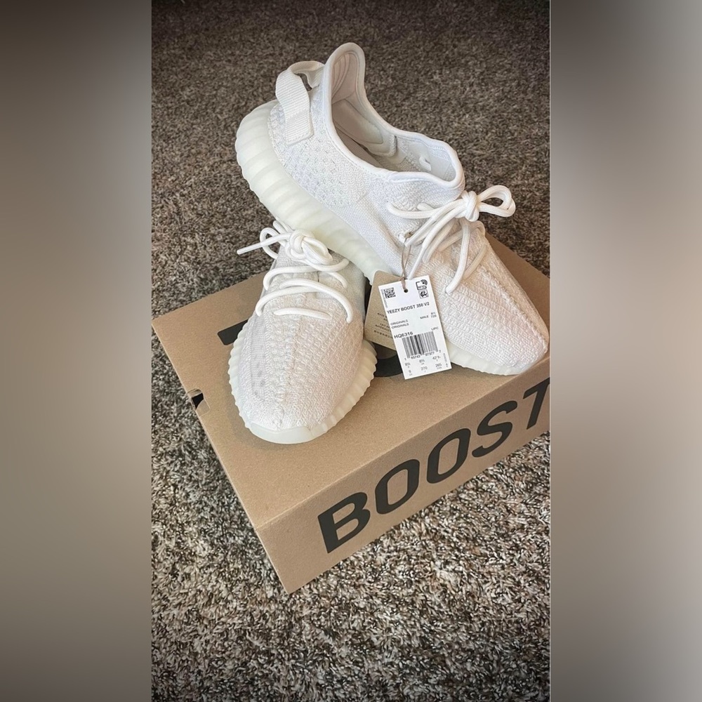 Adidas Yeezy 350 Boost V2